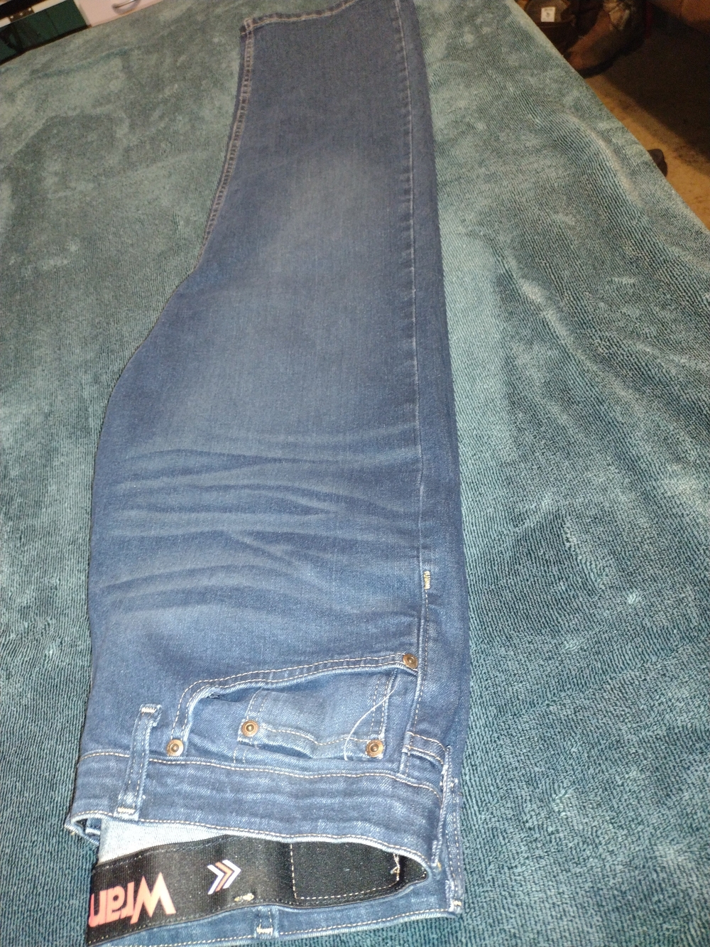 Men Jeans Subcategory Classification - Picture 8 of 8